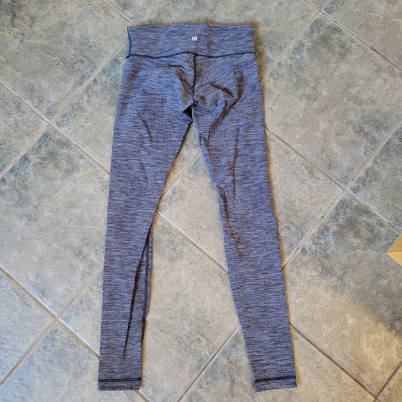 Lululemon Low Rise Leggings - Picture 4 of 4